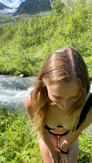 Blue Summers OnlyFans Leaked Free Thumbnail Picture - #s20sgU9Uvs