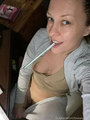 Blueangelive OnlyFans Leaked Free Thumbnail Picture - #nZEzzzlf6p