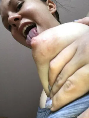 Blueangelive OnlyFans Leaked Free Thumbnail Picture - #uzHscUjsfk