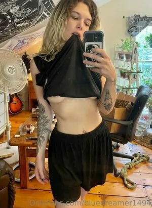 Bluedreamer1494 OnlyFans Leaked Free Thumbnail Picture - #1X88LWGgDA