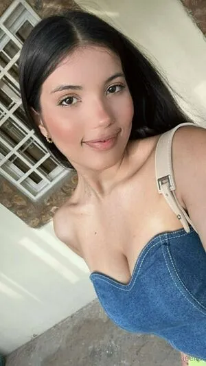 Blueella OnlyFans Leaked Free Thumbnail Picture - #4QyCRmifSz