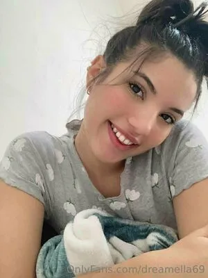 Blueella OnlyFans Leaked Free Thumbnail Picture - #PstE5A46OV