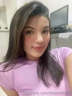 Blueella OnlyFans Leaked Free Thumbnail Picture - #fbvmKC8fA3