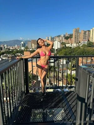 Blueella OnlyFans Leaked Free Thumbnail Picture - #tJKd8GUUNo