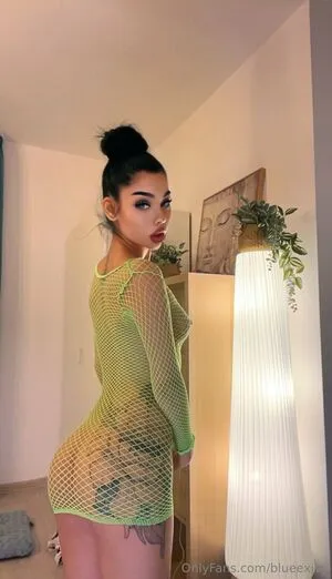 Blueexivy OnlyFans Leaked Free Thumbnail Picture - #x779aarBv4