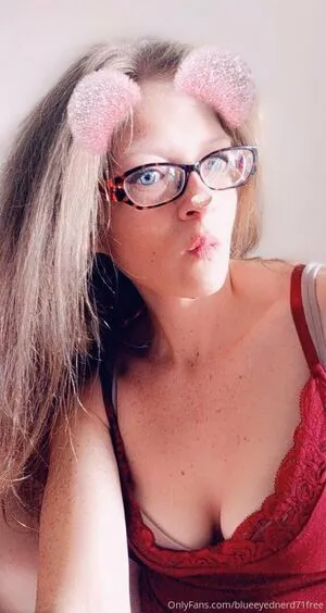Blueeyednerd71free OnlyFans Leaked Free Thumbnail Picture - #h1x1chRmf7