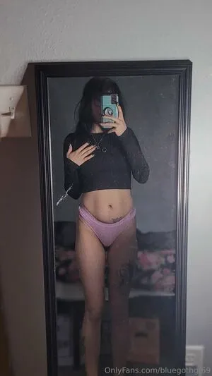 Bluegothgf69 OnlyFans Leaked Free Thumbnail Picture - #igSEs5B6Uf