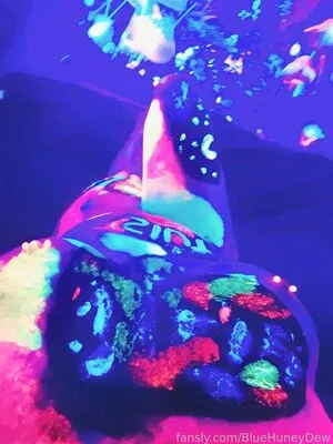 Bluehuneydew OnlyFans Leaked Free Thumbnail Picture - #3GVt3bvmBo