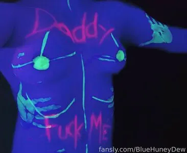 Bluehuneydew OnlyFans Leaked Free Thumbnail Picture - #6pYLMdThMh