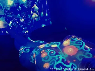 Bluehuneydew OnlyFans Leaked Free Thumbnail Picture - #8N2YSwm4Qg