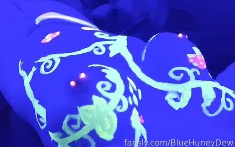 Bluehuneydew OnlyFans Leaked Free Thumbnail Picture - #LyfeE4FNP8