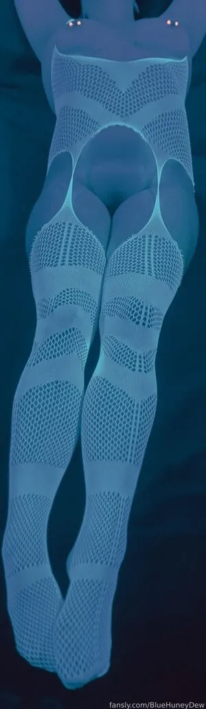Bluehuneydew OnlyFans Leaked Free Thumbnail Picture - #ipMoMcP2Ep
