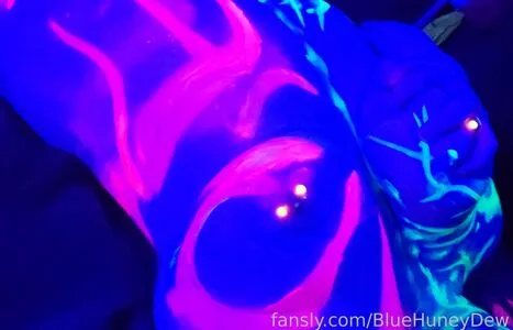 Bluehuneydew OnlyFans Leaked Free Thumbnail Picture - #oiTtl1HdEv