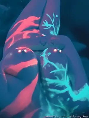 Bluehuneydew OnlyFans Leaked Free Thumbnail Picture - #roMKawiICg