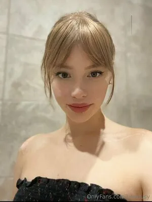 Bluelusy OnlyFans Leaked Free Thumbnail Picture - #DEI4xbf9dl