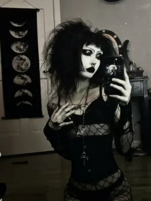 Bluntghoul OnlyFans Leaked Free Thumbnail Picture - #Q2GuOimLVI