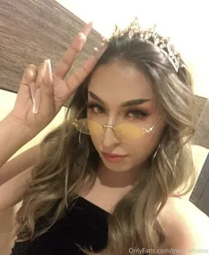 Bluntsandparadise OnlyFans Leaked Free Thumbnail Picture - #9AGEZpRIwN