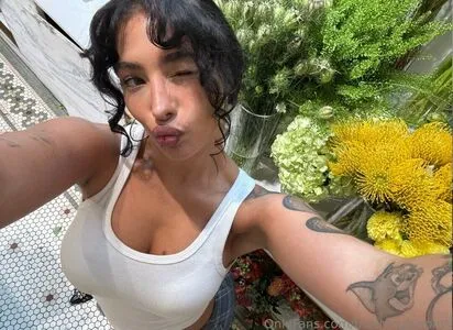 Blushing Blooms OnlyFans Leaked Free Thumbnail Picture - #RpFqLWhQ9G