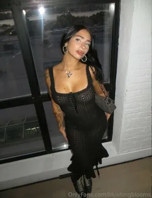 Blushing Blooms OnlyFans Leaked Free Thumbnail Picture - #ZVGluBj7GI