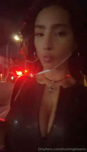 Blushingblooms OnlyFans Leaked Free Thumbnail Picture - #FkgvGcU87k
