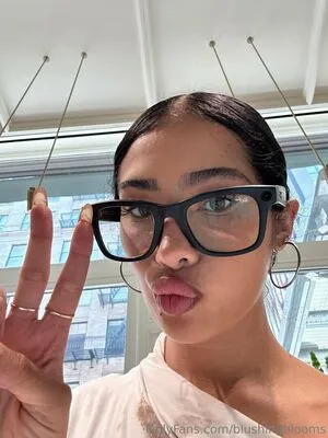 Blushingblooms OnlyFans Leaked Free Thumbnail Picture - #oI9sgH9LN4