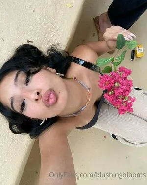 Blushingblooms OnlyFans Leaked Free Thumbnail Picture - #25mMyUOZ1q