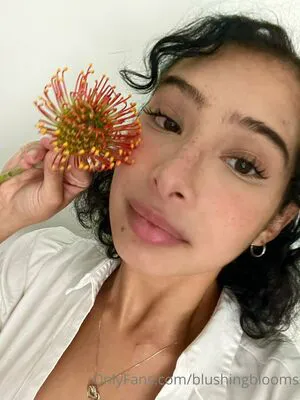 Blushingblooms OnlyFans Leaked Free Thumbnail Picture - #3Z8ax1AYPd