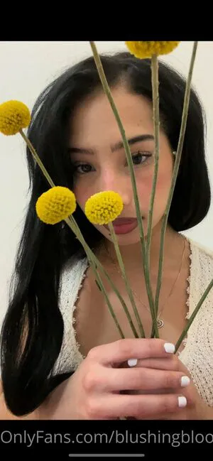 Blushingblooms OnlyFans Leaked Free Thumbnail Picture - #6S5bU2TFf9