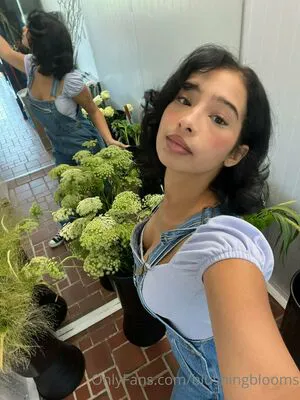 Blushingblooms OnlyFans Leaked Free Thumbnail Picture - #hu88Eh8hgv