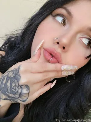 Blvckchxrry OnlyFans Leaked Free Thumbnail Picture - #sQY7tn7lTJ