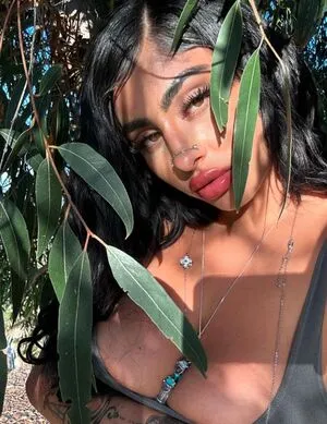 Bmaliyah OnlyFans Leaked Free Thumbnail Picture - #lJsgTE8jwE