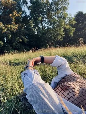 Bmw Bitch OnlyFans Leaked Free Thumbnail Picture - #7WZRepDPwN