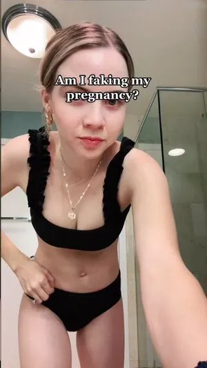 Bobbi Althoff OnlyFans Leaked Free Thumbnail Picture - #OMOvCKlugV