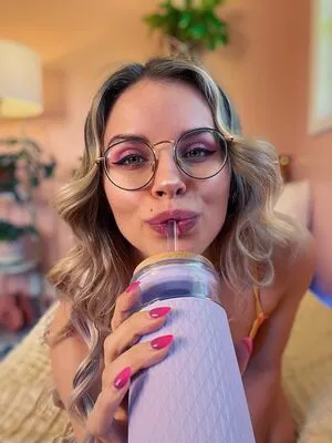 Bobbielavenderfree OnlyFans Leaked Free Thumbnail Picture - #ubH8BzIenn
