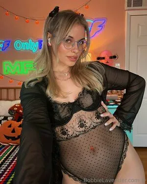 Bobbielavendertv OnlyFans Leaked Free Thumbnail Picture - #UPbVIN1e8a