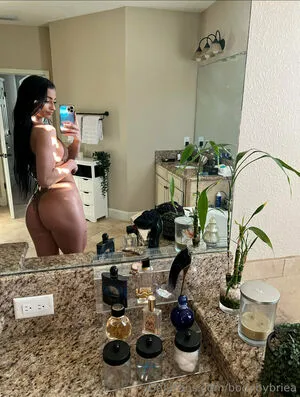 Bodybybriea OnlyFans Leaked Free Thumbnail Picture - #TWeVIWrw9j