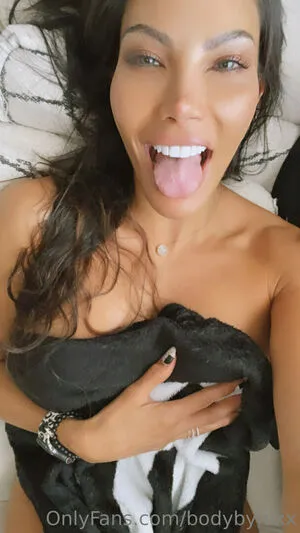 Bodybynixx OnlyFans Leaked Free Thumbnail Picture - #1wiLx97Pe5