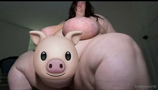 Bodylovebritt2 OnlyFans Leaked Free Thumbnail Picture - #3eO8gD6oFU