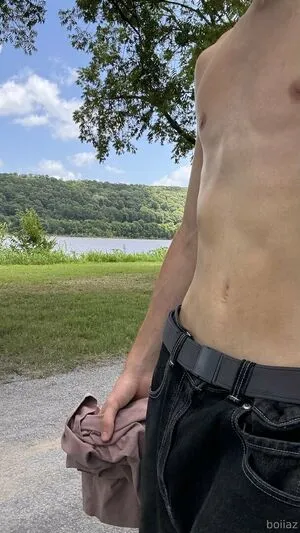 Boiiaz OnlyFans Leaked Free Thumbnail Picture - #7d3P4n3SGD