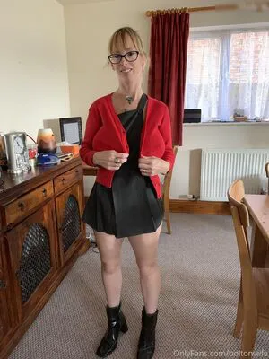 BoltOnWife OnlyFans Leaked Free Thumbnail Picture - #EG5eaNYUbU