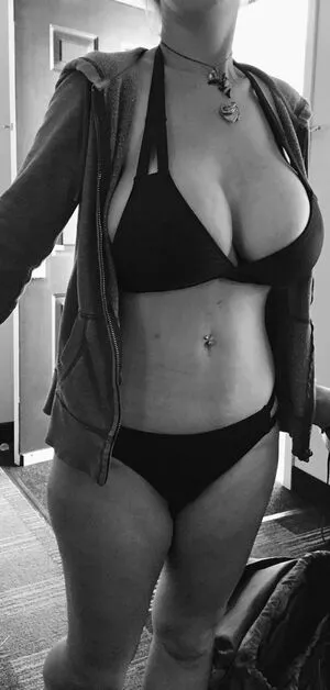 BoltOnWife OnlyFans Leaked Free Thumbnail Picture - #POvU417UaV