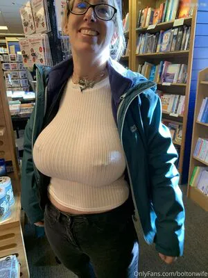 BoltOnWife OnlyFans Leaked Free Thumbnail Picture - #zbkn7dnsZA
