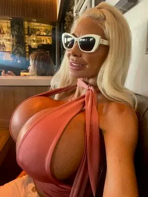 Bombshell Skyler Nicole OnlyFans Leaked Free Thumbnail Picture - #AYYB5GpxiZ