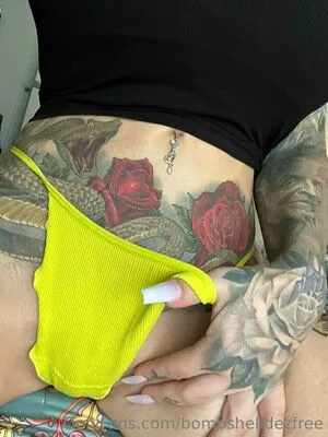 Bombshelldezfree OnlyFans Leaked Free Thumbnail Picture - #EZfMe9D5l3