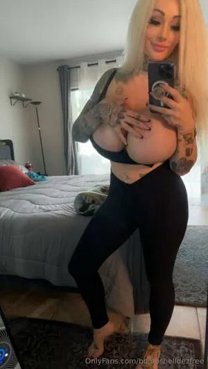 Bombshelldezfree OnlyFans Leaked Free Thumbnail Picture - #N1hcY1QgtC