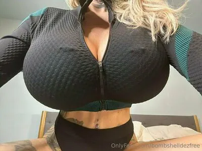 Bombshelldezfree OnlyFans Leaked Free Thumbnail Picture - #WgvcWJ6New
