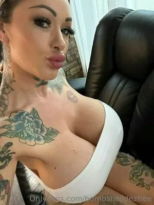 Bombshelldezfree OnlyFans Leaked Free Thumbnail Picture - #iI8jFd31wH