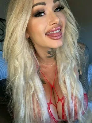 Bombshelldezfree OnlyFans Leaked Free Thumbnail Picture - #sm6b0bOQmc