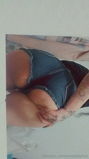 Bongbabyfree OnlyFans Leaked Free Thumbnail Picture - #YZ3vsfVJ8I