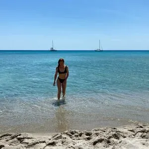 Bonnie Wright OnlyFans Leaked Free Thumbnail Picture - #4O2Idp1K7n